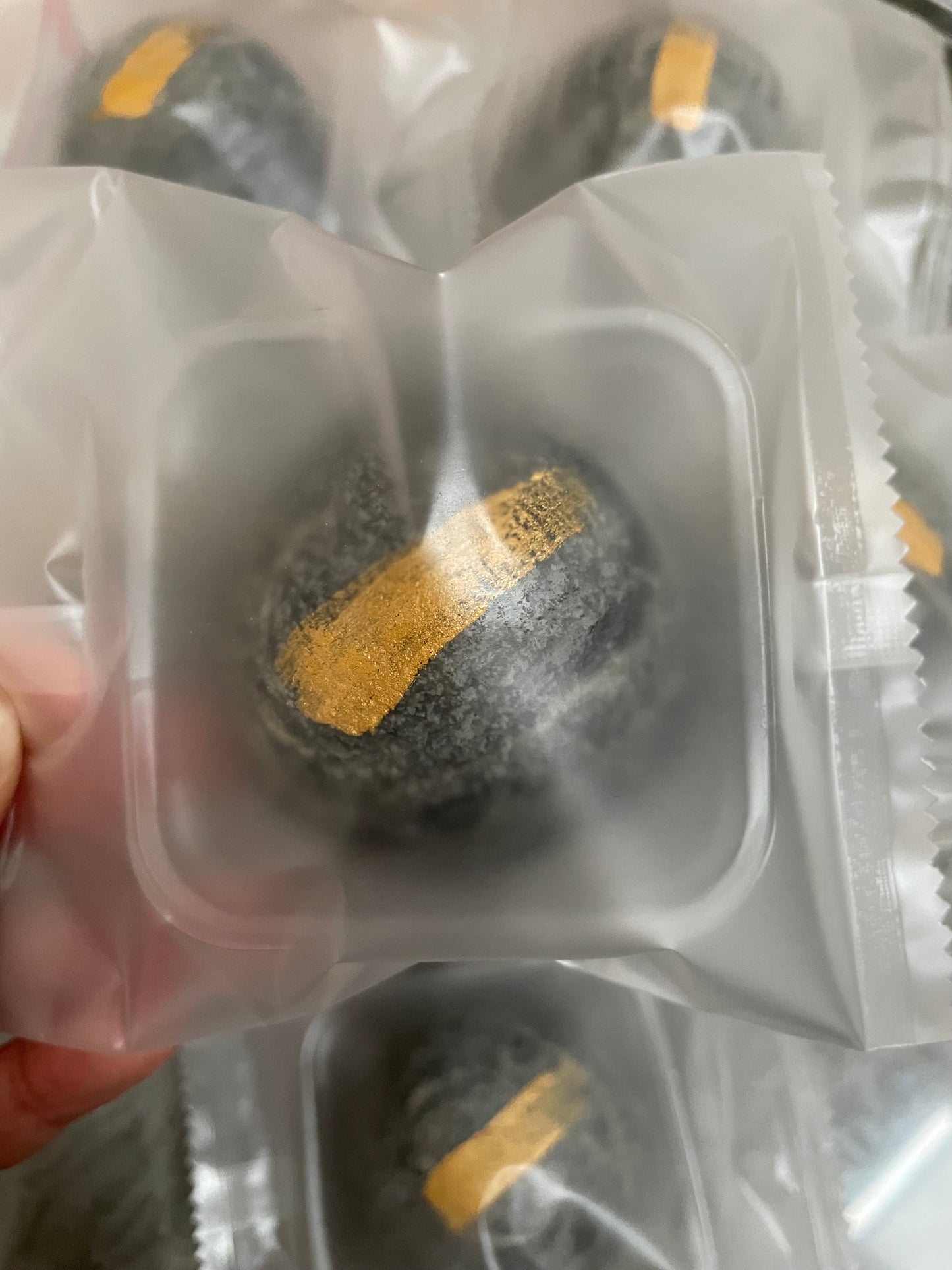 Golden Black Sesame Yolk Pastry