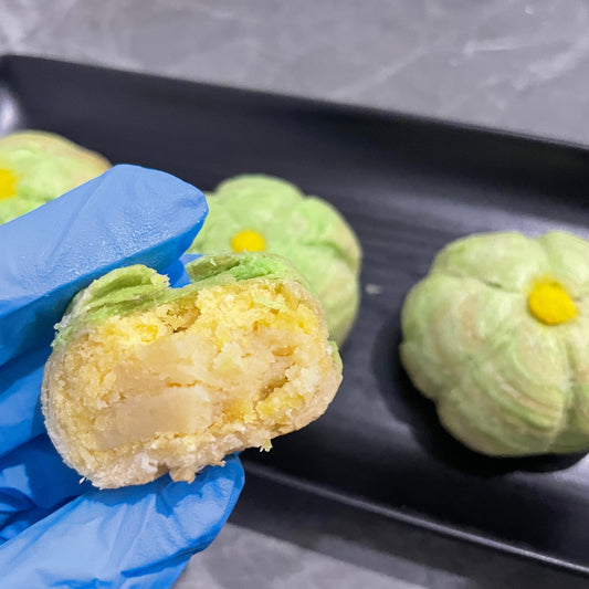 Coconuts Flora Pastry