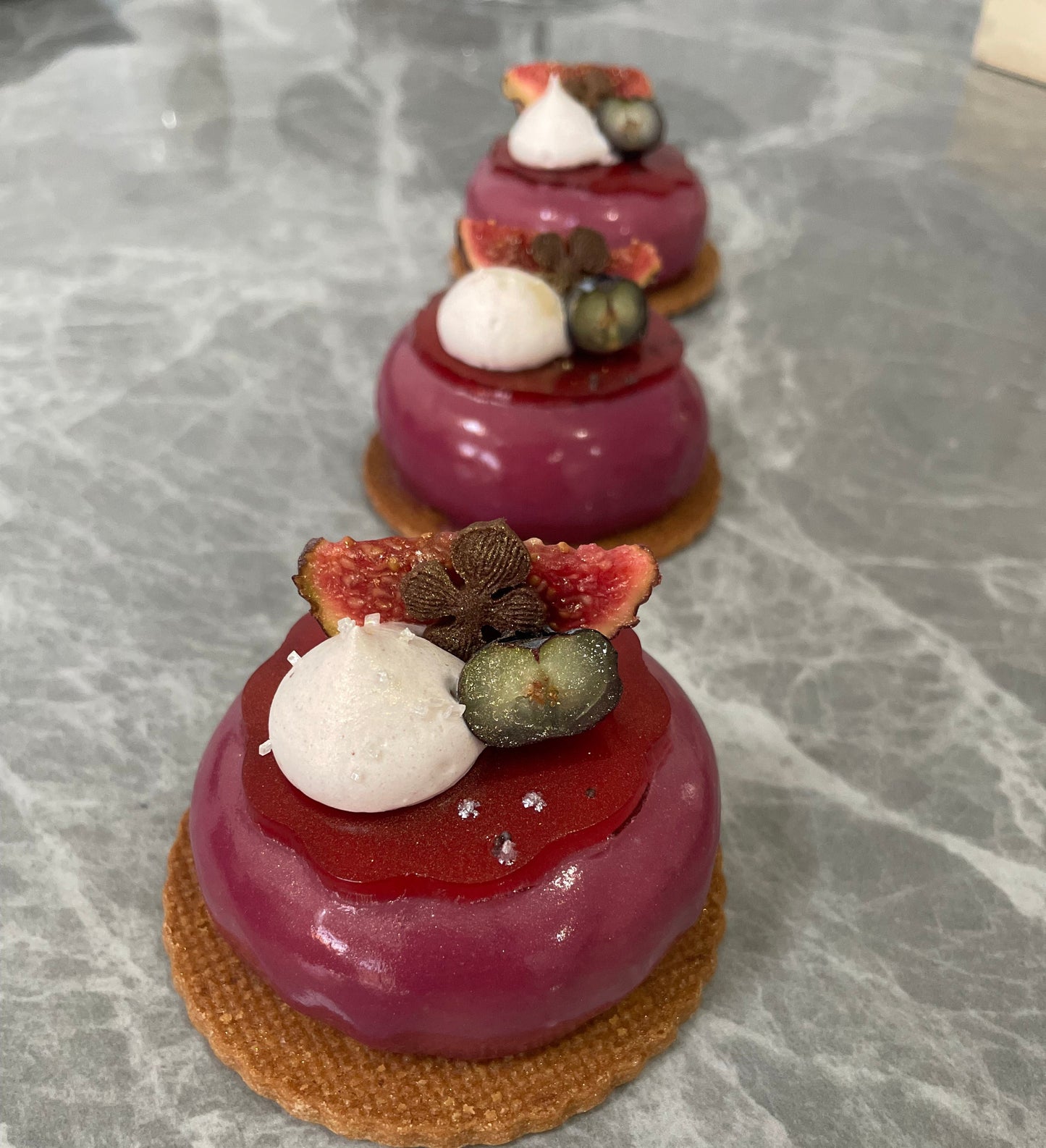 Mix Berries mousse Cake