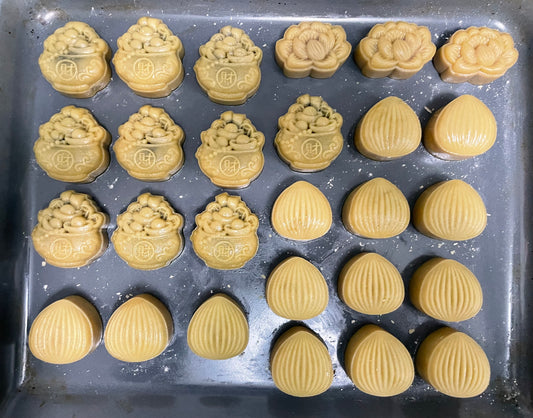 4 Mixed Mooncakes Gift Box