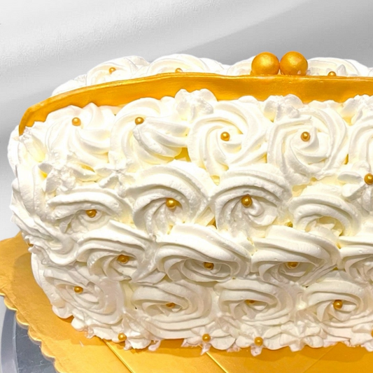 White Lover Purse Cake