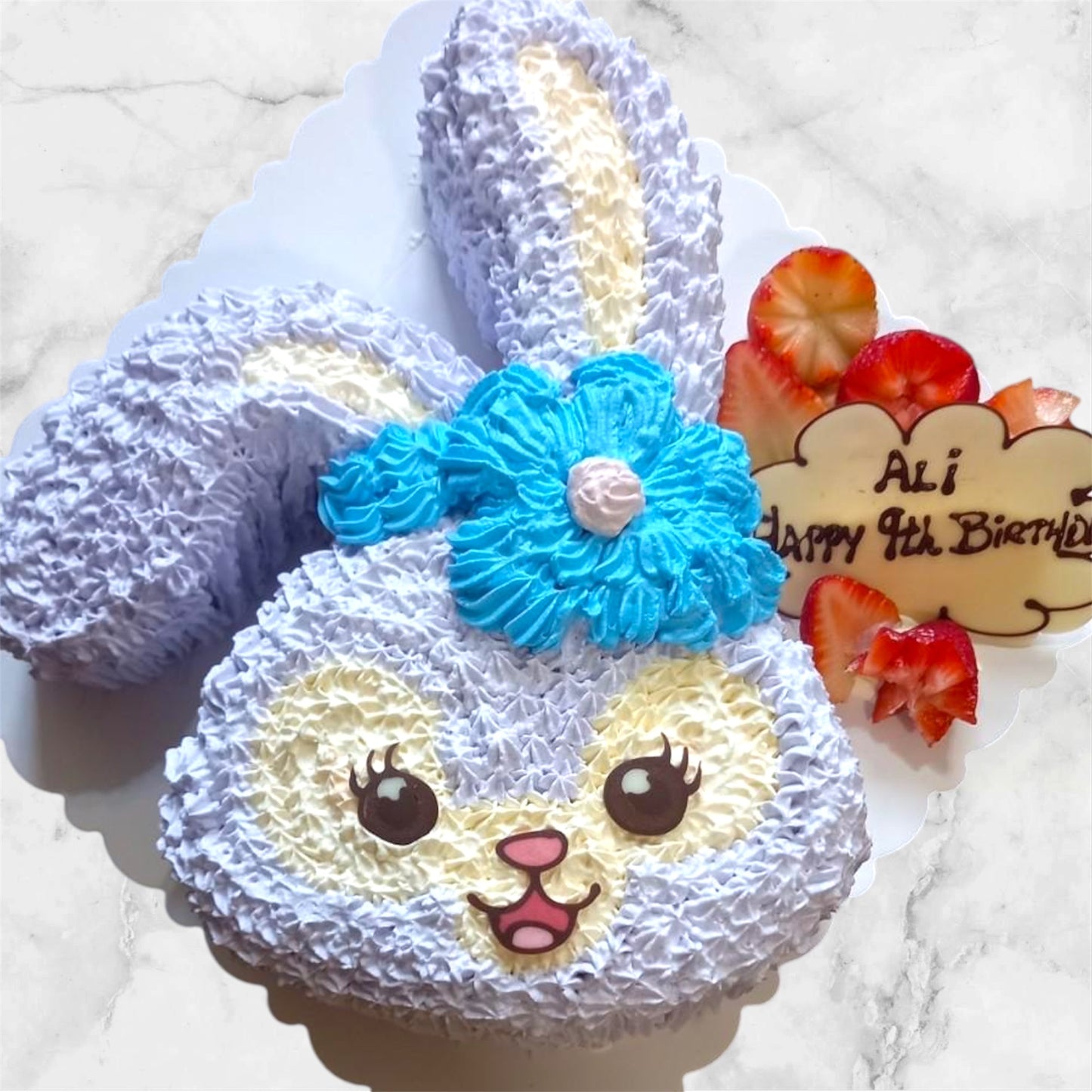 Pretty Stella Lou Cake