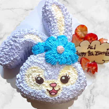 Pretty Stella Lou Cake